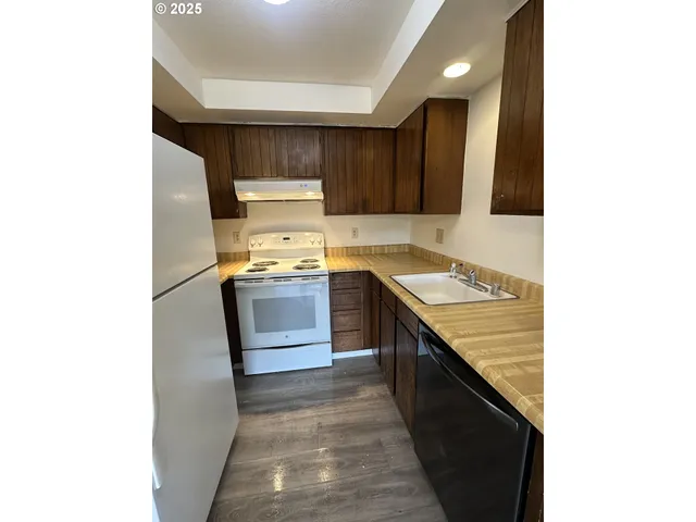 $650,000 | 15813 Southeast 1st Street, Vancouver, WA 98684