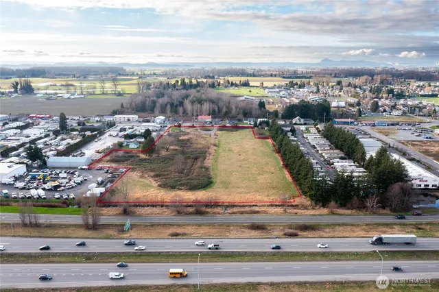 $1,999,999 | 2318 Old Highway 99 South Road, Mount Vernon, WA 98273