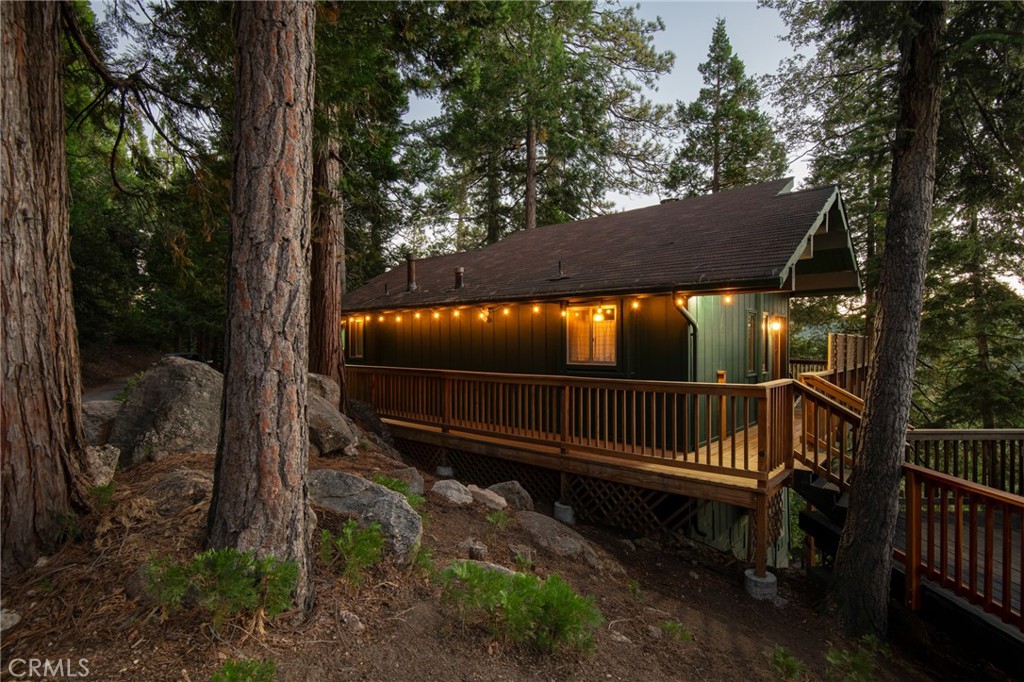 459 Pioneer Road Lake Arrowhead, CA 92352 - Photo 34 of 38 Gallery Image 34