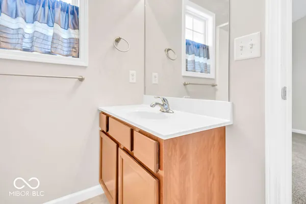 $210,000 | 1250 West Adams Hill Circle, Unit 503, Bloomington, IN 47403