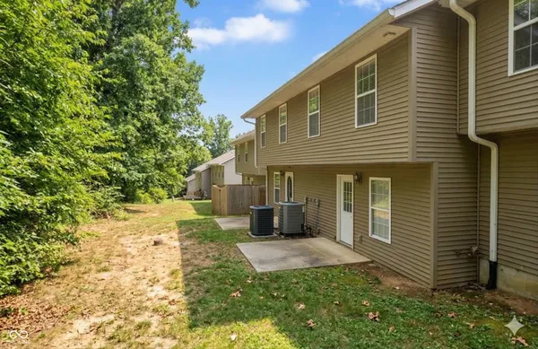 $210,000 | 1250 West Adams Hill Circle, Unit 503, Bloomington, IN 47403