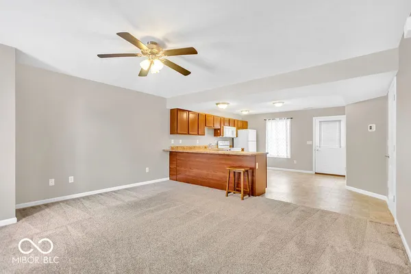 $210,000 | 1250 West Adams Hill Circle, Unit 503, Bloomington, IN 47403