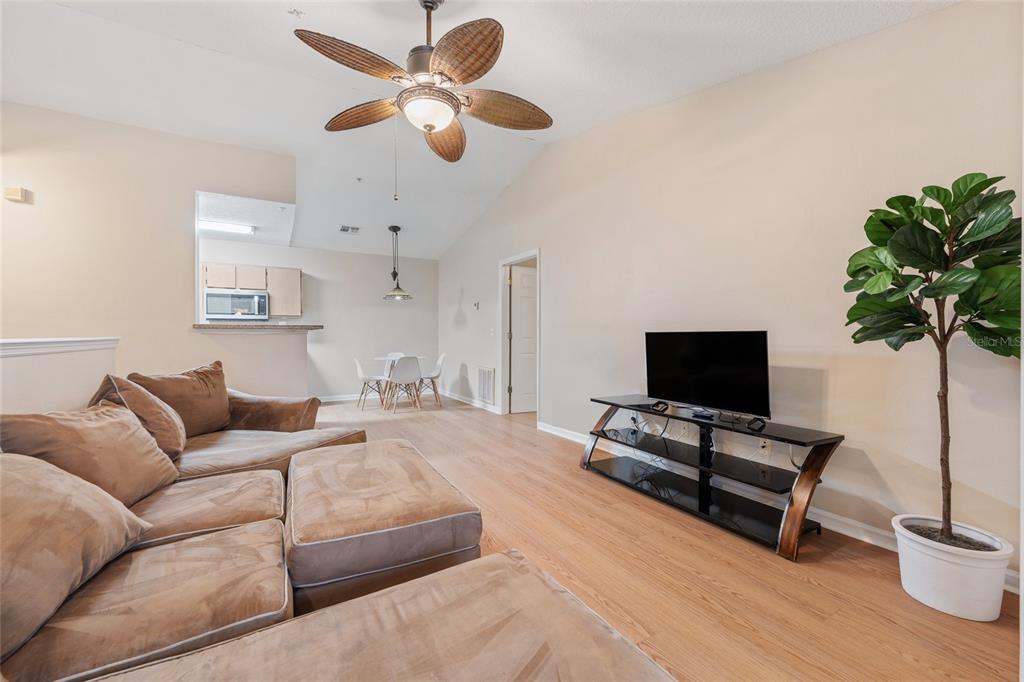 4356 South Kirkman Road, Unit 514 Orlando, FL 32811 - Photo 8 of 21