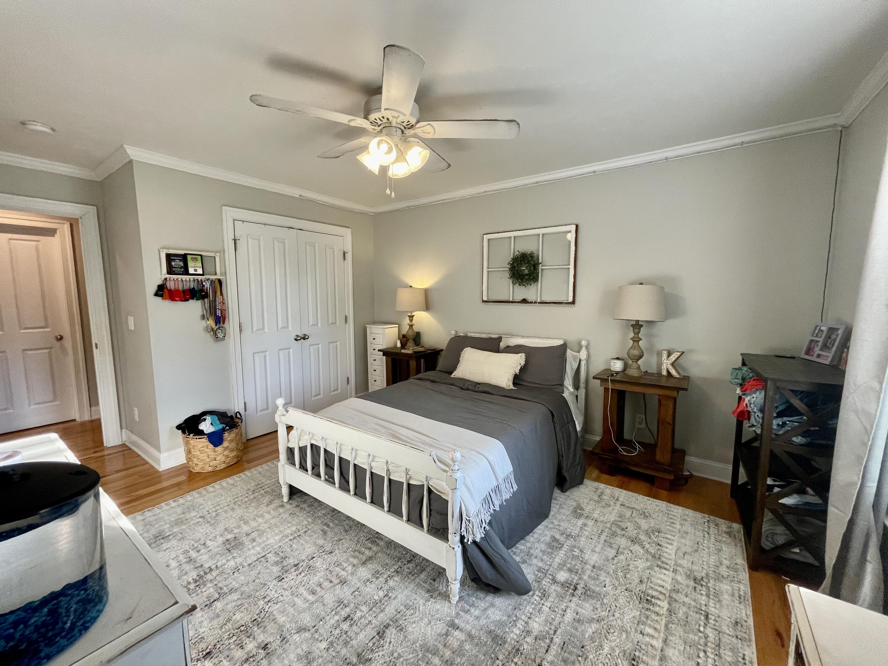 706 Sears Street St. George, SC 29477 - Photo 8 of 25 IMG_3435