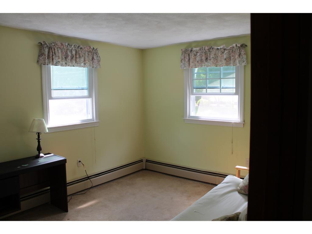 72 Chase Road Londonderry, NH 03053 - Photo 10 of 20