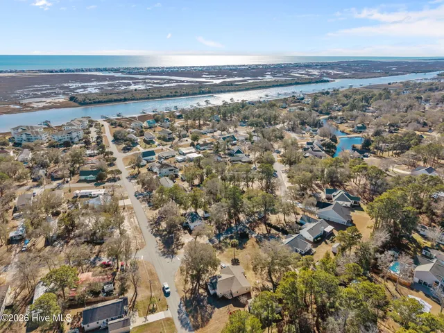 $429,000 | 425 Water Oak Wynd Southwest, Sunset Beach, NC 28468