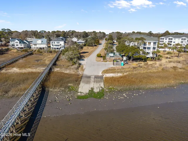 $429,000 | 425 Water Oak Wynd Southwest, Sunset Beach, NC 28468