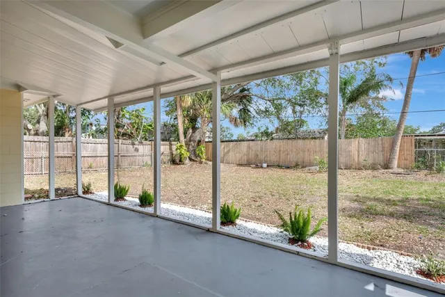 $3,500 | 4714 West Vasconia Street, Tampa, FL 33629