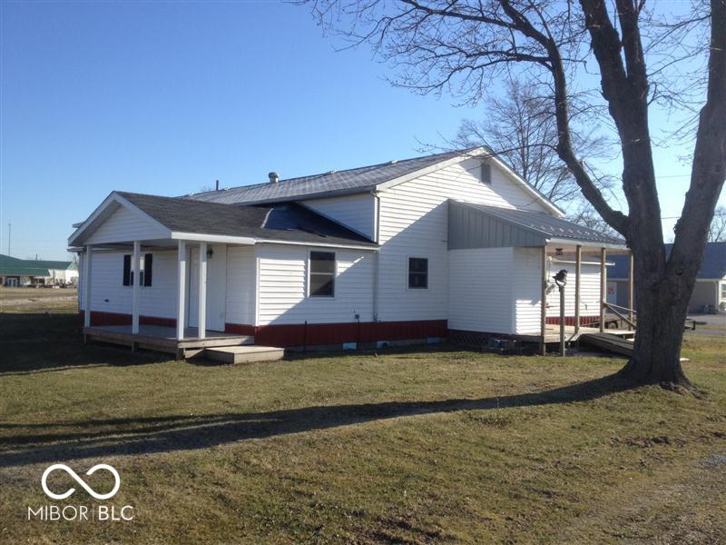 160 2nd Street Switz City, IN 47465 - Photo 2 of 2