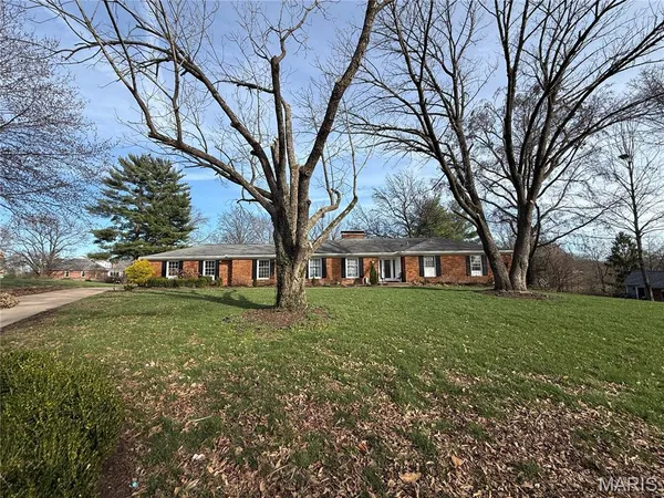 $4,500 | 1108 Westmoor Place, St. Louis, MO 63131