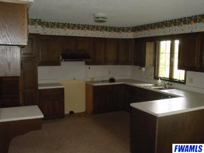 17317 Bluffton Road Yoder, IN 46798 - Photo 5 of 9