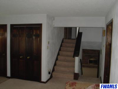 17317 Bluffton Road Yoder, IN 46798 - Photo 6 of 9
