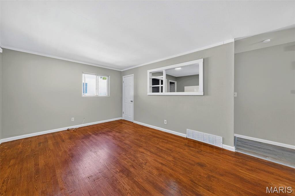 1201 Baron Avenue St. Louis, MO 63138 - Photo 4 of 39