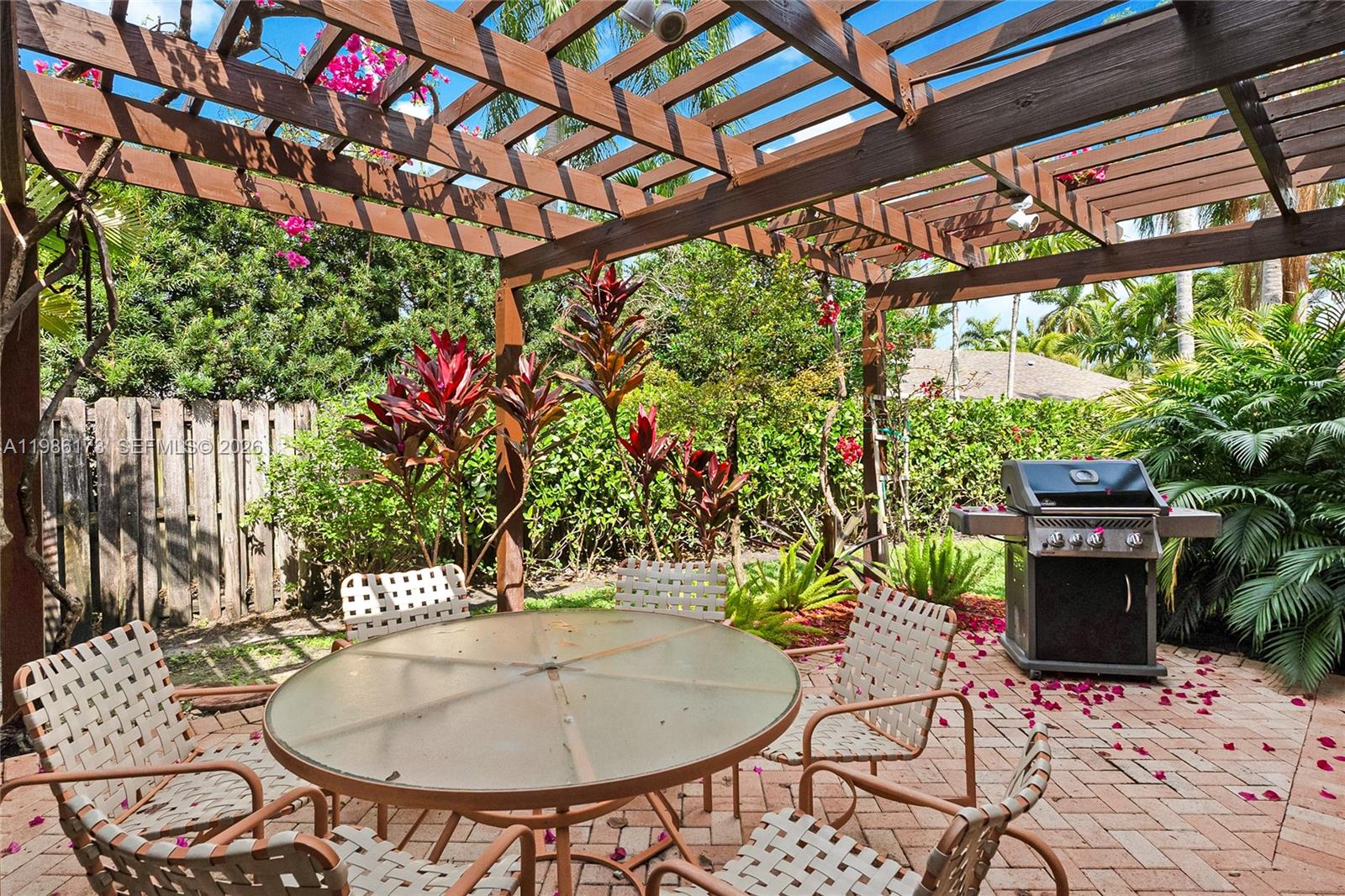 2011 Northeast 211th Terrace Miami, FL 33179 - Photo 16 of 21