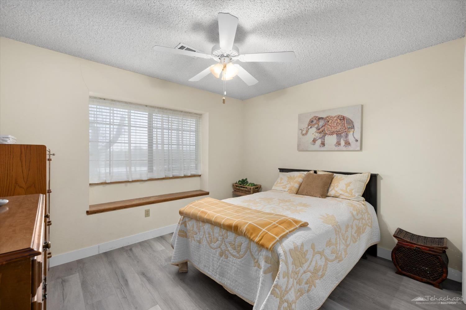 21801 Mid Way Tehachapi, CA 93561 - Photo 14 of 23 Gallery Image 14