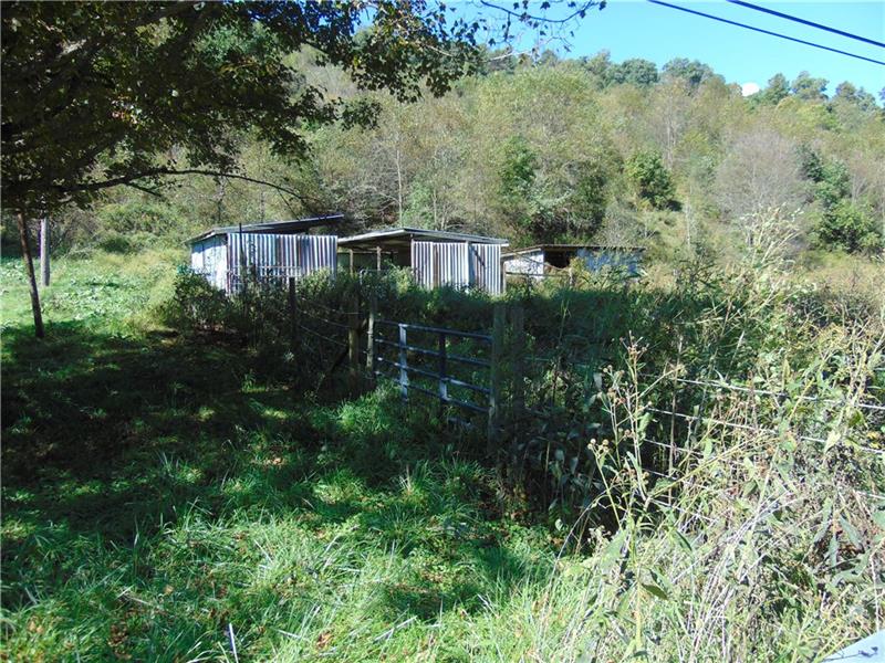 183 Church Run Road Spraggs, PA 15362 - Photo 11 of 25