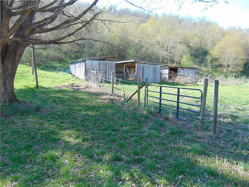 183 Church Run Road Spraggs, PA 15362 - Photo 19 of 25