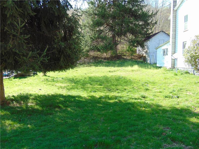 183 Church Run Road Spraggs, PA 15362 - Photo 22 of 25