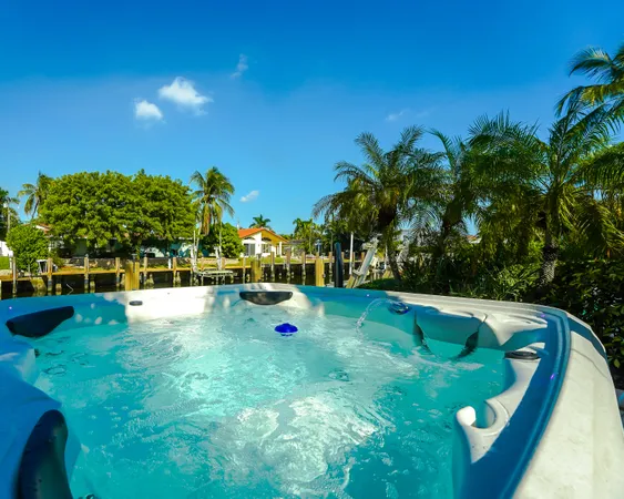 $12,500 | 2531 Northeast 47th Street, Lighthouse Point, FL 33064