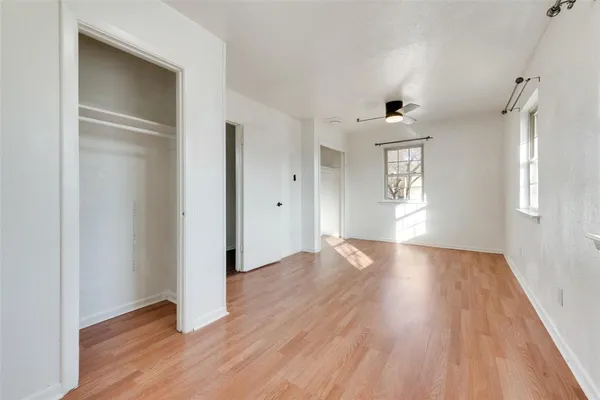 $2,800 | 129 Senter Valley Road, Irving, TX 75060