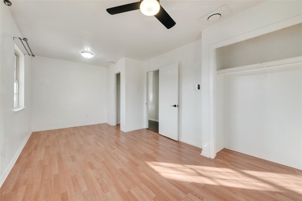 129 Senter Valley Road Irving, TX 75060 - Photo 18 of 27