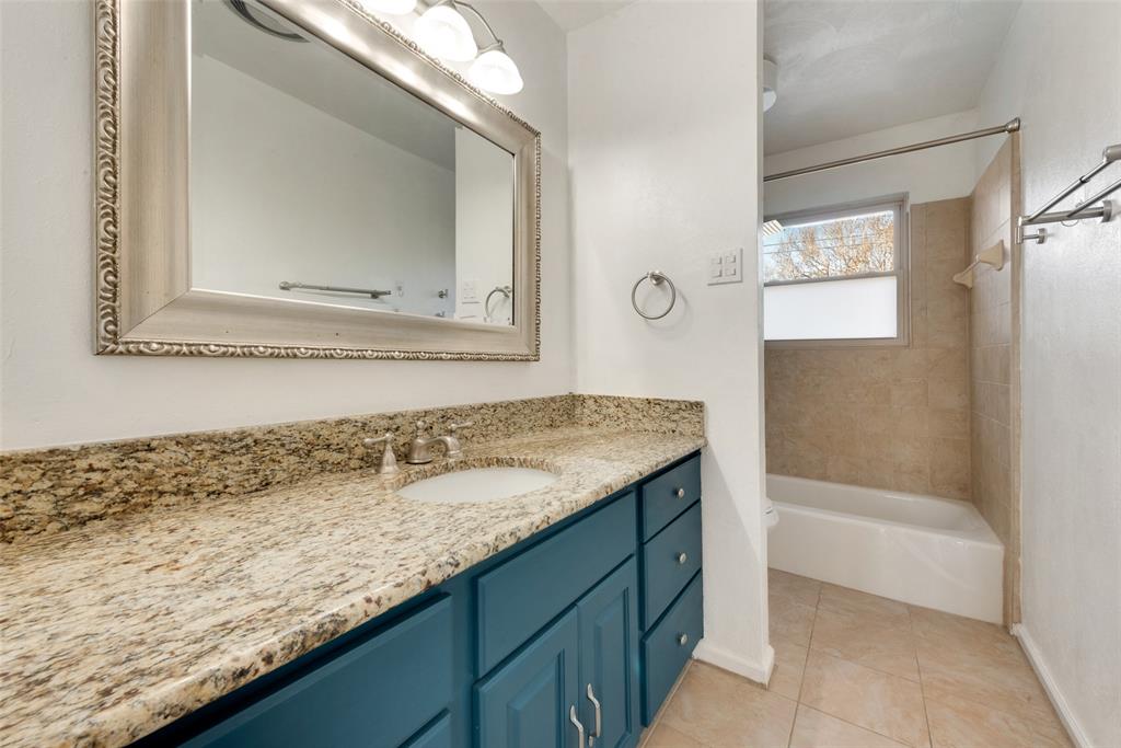 129 Senter Valley Road Irving, TX 75060 - Photo 19 of 27