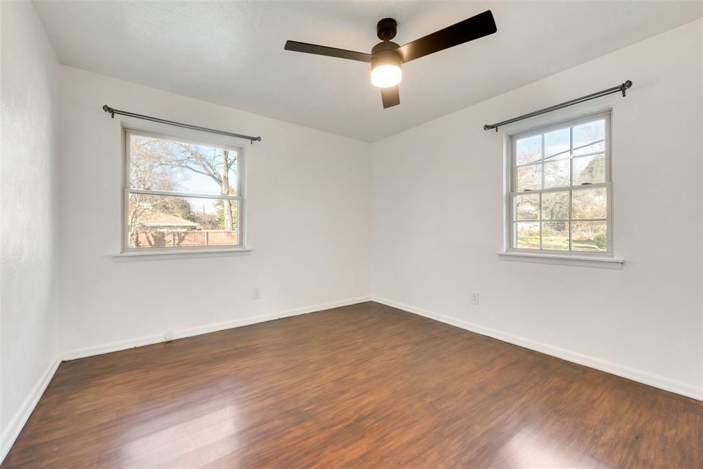 129 Senter Valley Road Irving, TX 75060 - Photo 20 of 27