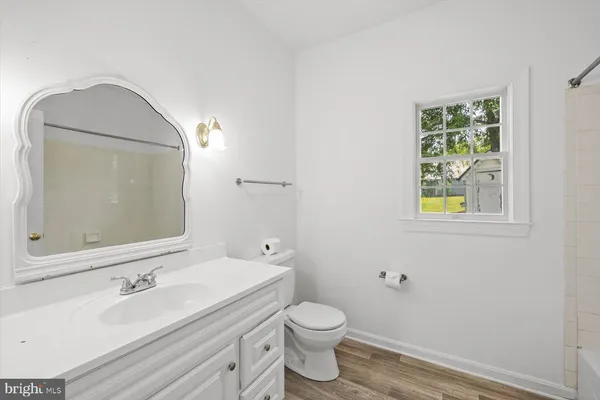 $699,000 | 274 A Aaron Mountain Road, Castleton, VA 22716