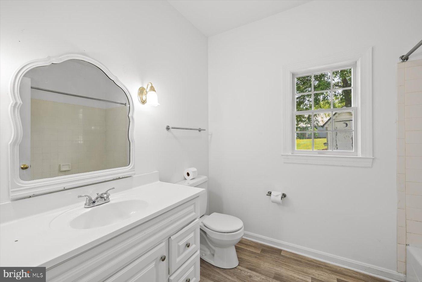 274 A Aaron Mountain Road Castleton, VA 22716 - Photo 23 of 76 Primary BA with classic charm.