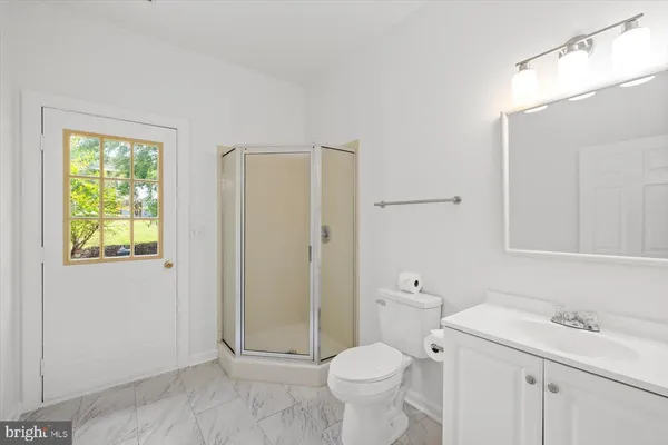 $699,000 | 274 A Aaron Mountain Road, Castleton, VA 22716