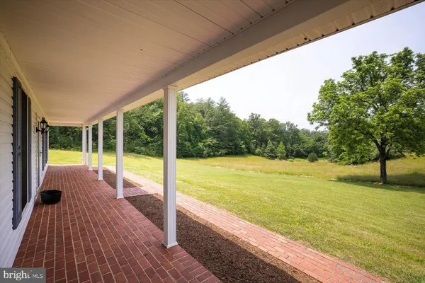 $699,000 | 274 A Aaron Mountain Road, Castleton, VA 22716
