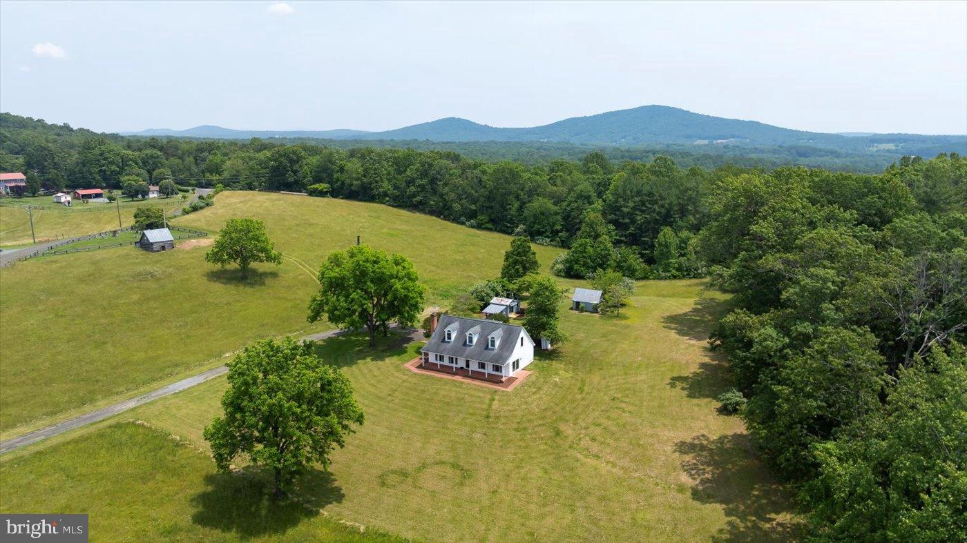 274 A Aaron Mountain Road Castleton, VA 22716 - Photo 4 of 76 Serene countryside retreat with mountain views.