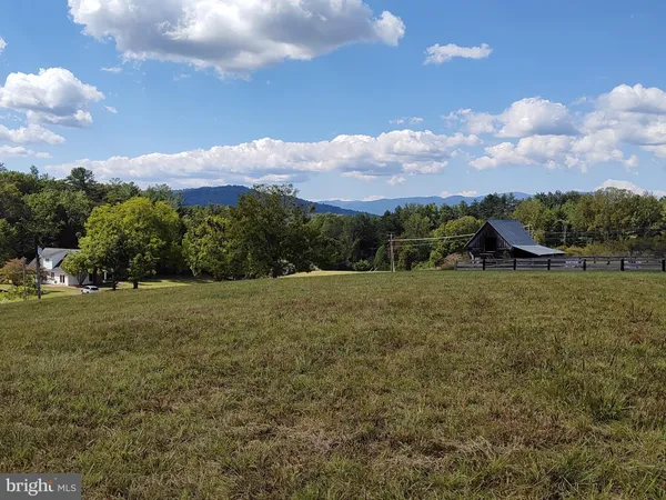 $699,000 | 274 A Aaron Mountain Road, Castleton, VA 22716