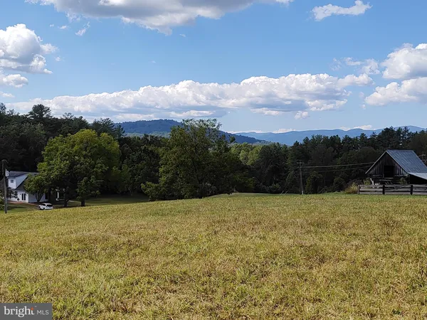 $699,000 | 274 A Aaron Mountain Road, Castleton, VA 22716