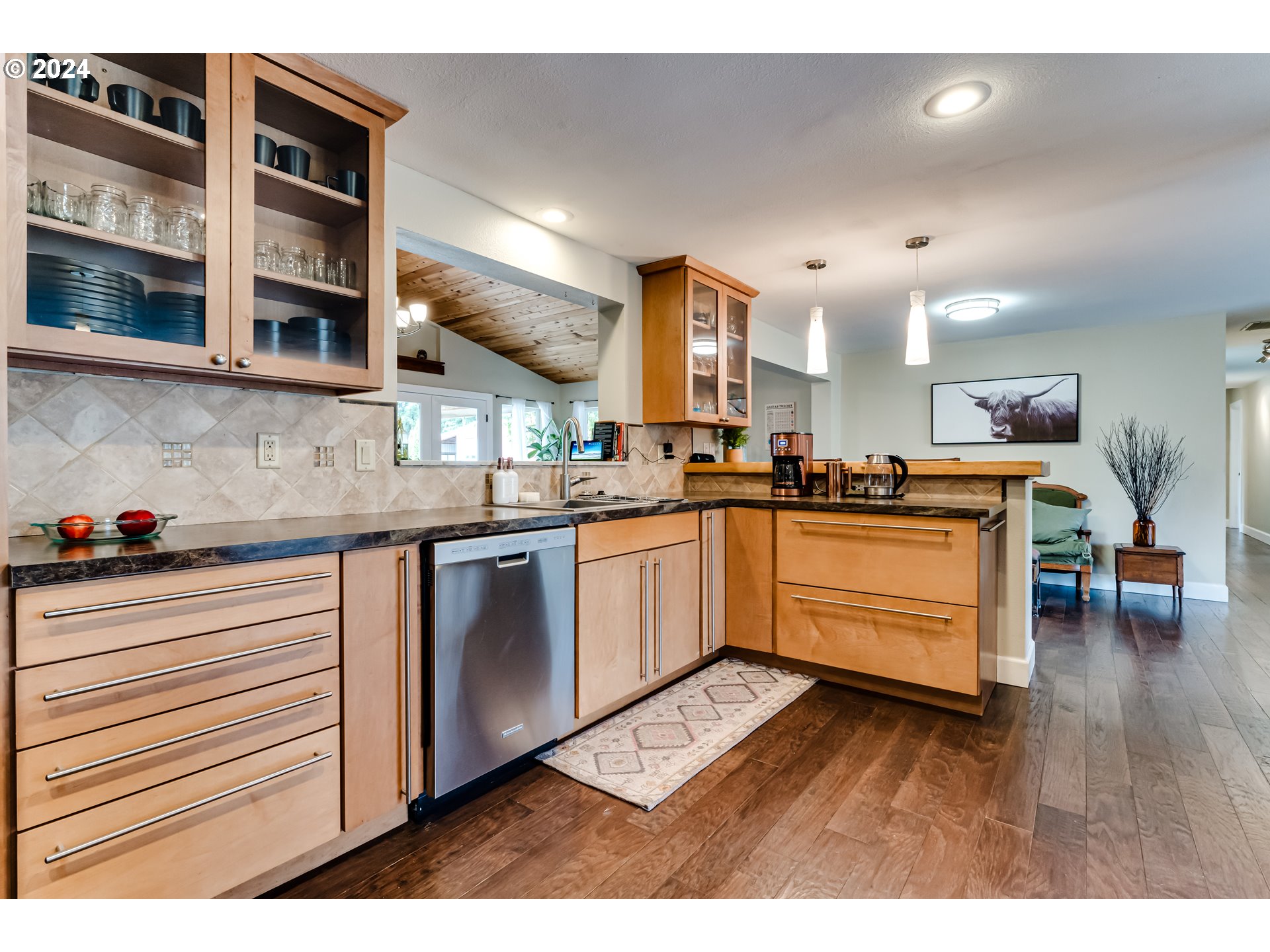87893 Green Hill Road Eugene, OR 97402 - Photo 3 of 43 Gallery Image 3