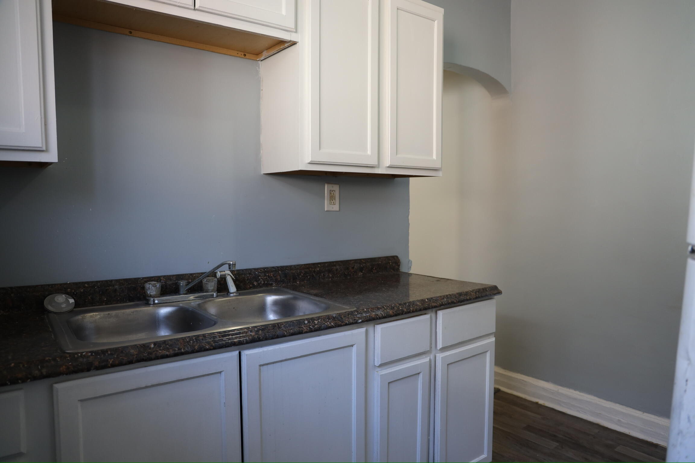 3825 Waverly Street Detroit, MI 48238 - Photo 27 of 45 5M0A8910