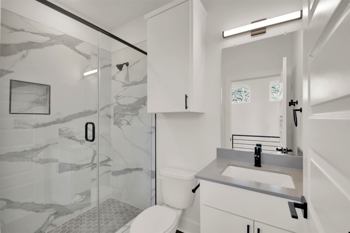 1106 Begonia Terrace, Unit 2 Austin, TX 78741 - Photo 26 of 33