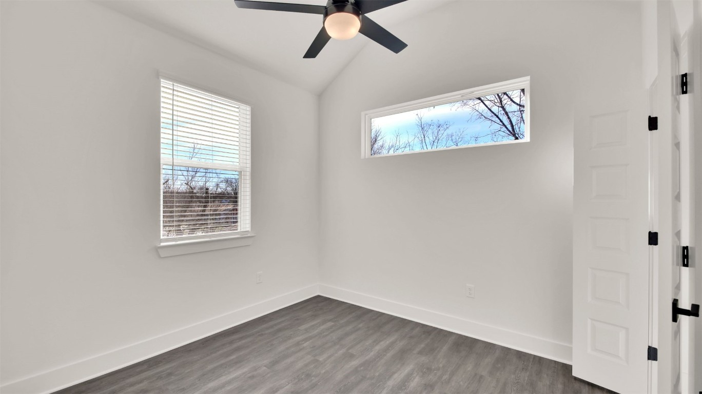 1106 Begonia Terrace, Unit 2 Austin, TX 78741 - Photo 27 of 33