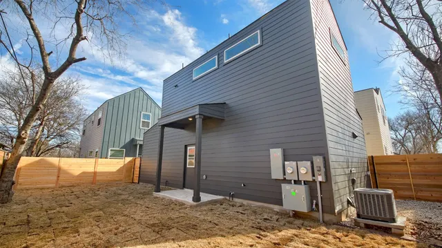 $435,000 | 1106 Begonia Terrace, Unit 2, Austin, TX 78741