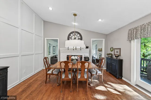 $724,900 | 41 Evergreen Road, Dellwood, MN 55110