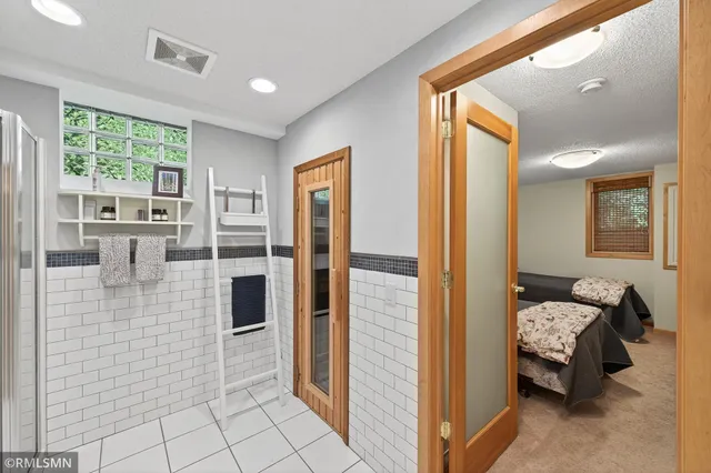 $724,900 | 41 Evergreen Road, Dellwood, MN 55110