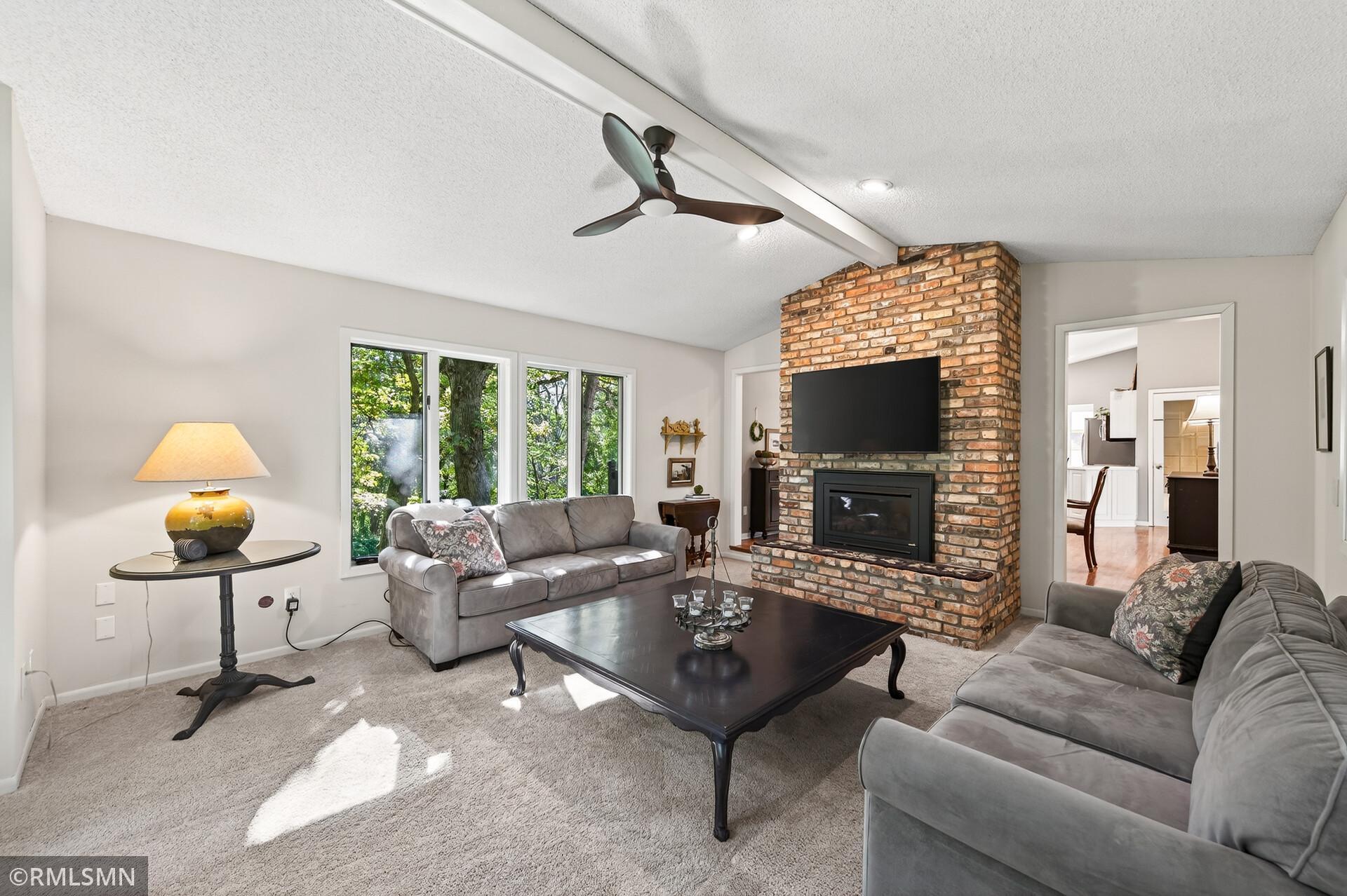 41 Evergreen Road Dellwood, MN 55110 - Photo 9 of 55