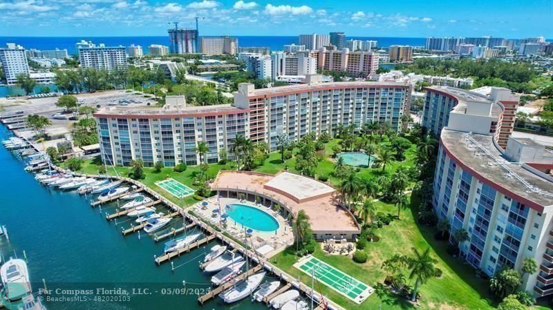 2731 Northeast 14th Street Causeway, Unit 612 Pompano Beach, FL 33062 - Photo 5 of 22 a picture of city view