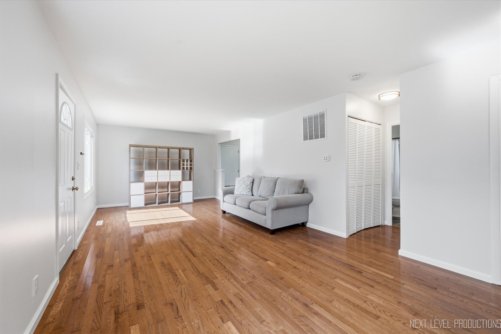 106 Ridge Lane Geneva, IL 60134 - Photo 8 of 27 Gallery Image 8