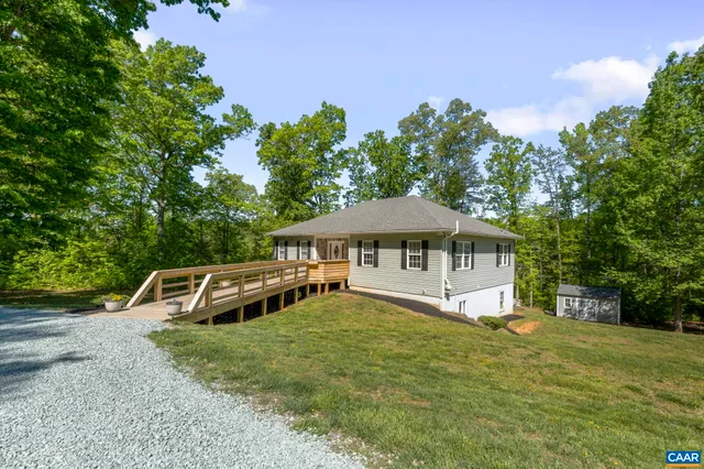 $650,000 | 474 Lake Road, Troy, VA 22974