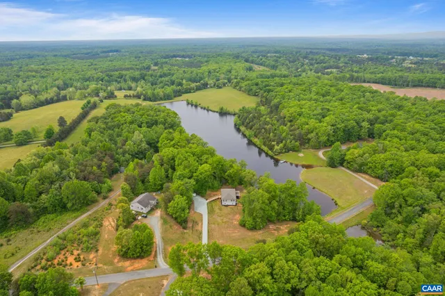 $650,000 | 474 Lake Road, Troy, VA 22974