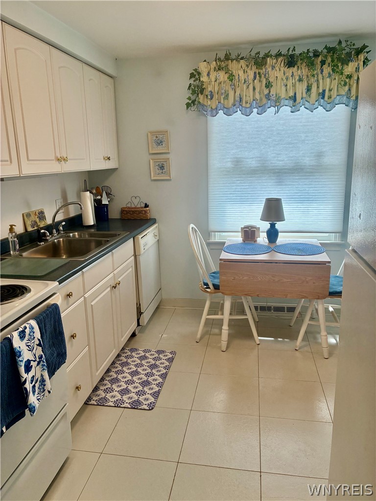 40 Hamlin Square, Unit B Amherst, NY 14221 - Photo 11 of 26