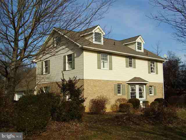 855 York Road Carlisle, PA 17015 - Photo 1 of 22 Gallery Image 1