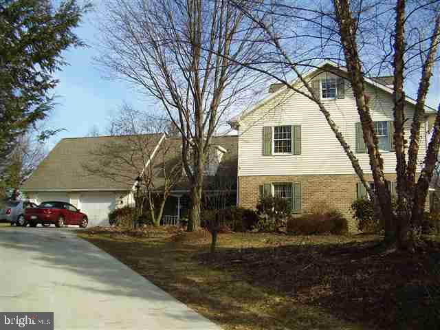 855 York Road Carlisle, PA 17015 - Photo 2 of 22 Gallery Image 2