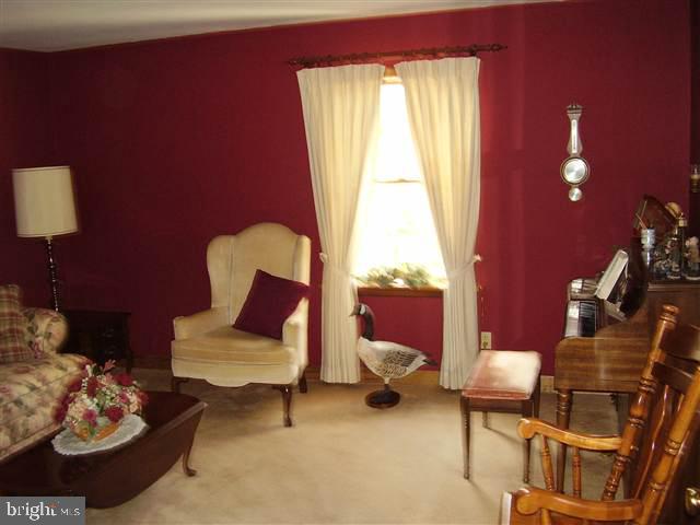 855 York Road Carlisle, PA 17015 - Photo 4 of 22 Gallery Image 4